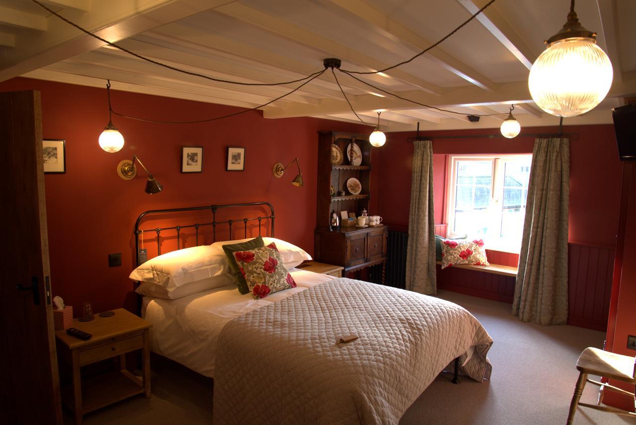 Bridge House Bed and Breakfast Bampton  Buitenkant foto